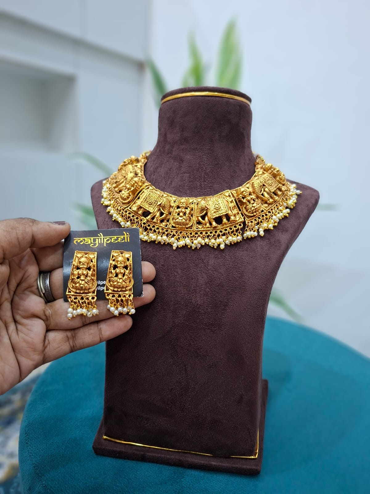 IBHA : Bridal tuskar with devi choker - Image 4